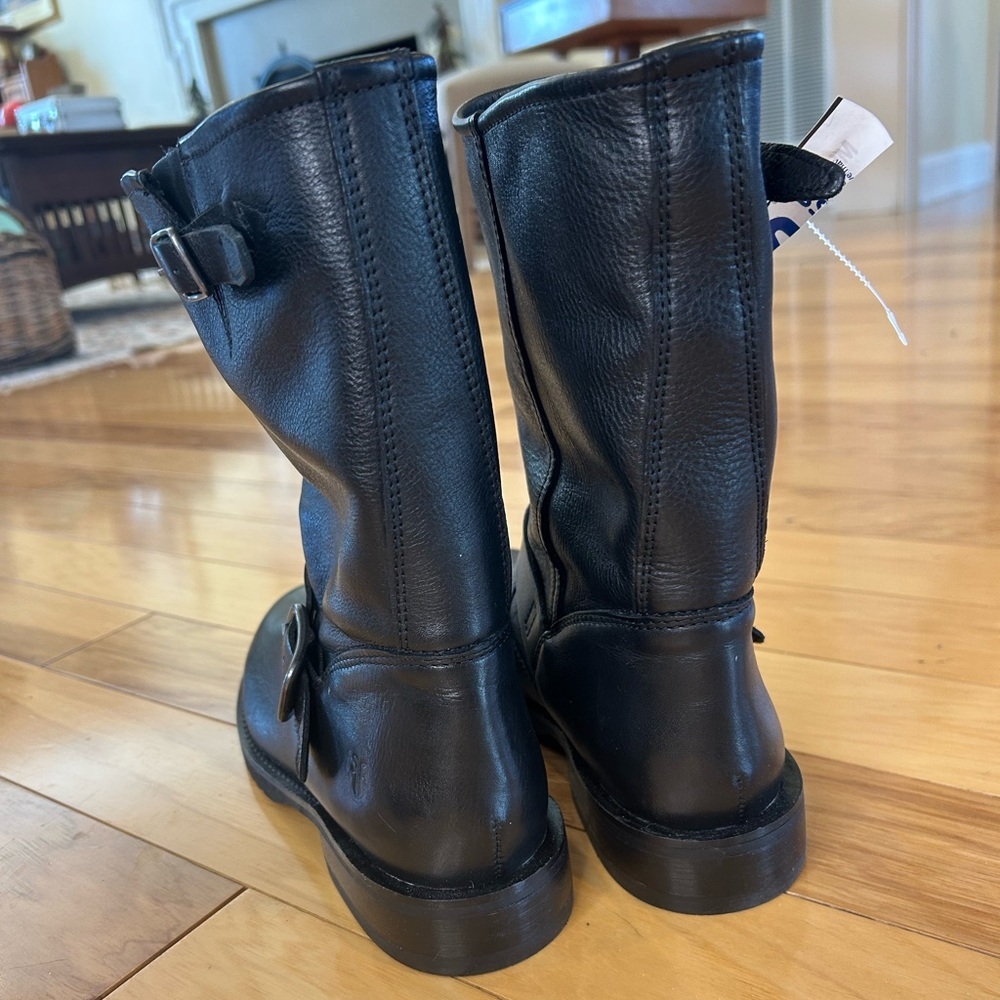 NWT FRYE Veronica Short Black Leather Buckle Moto Inspired Boots for Women - Picture 5 of 14